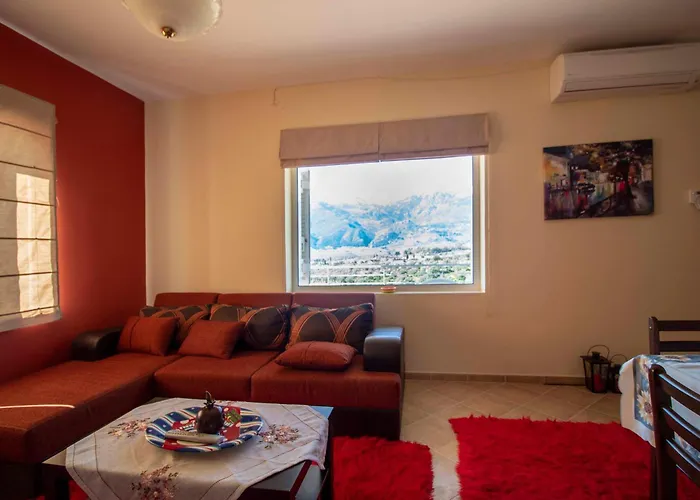 Cozy Hilltop With Breathtaking Views Casa de Férias Magoula (Peloponnese)