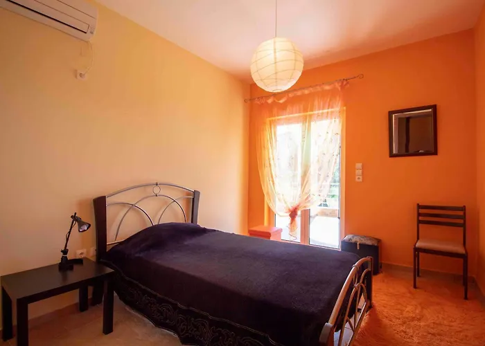 Cozy Hilltop With Breathtaking Views Casa de Férias *